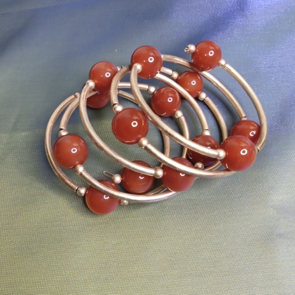 3 For $15 Spiced Amber Coil Bracelet Set 🧡